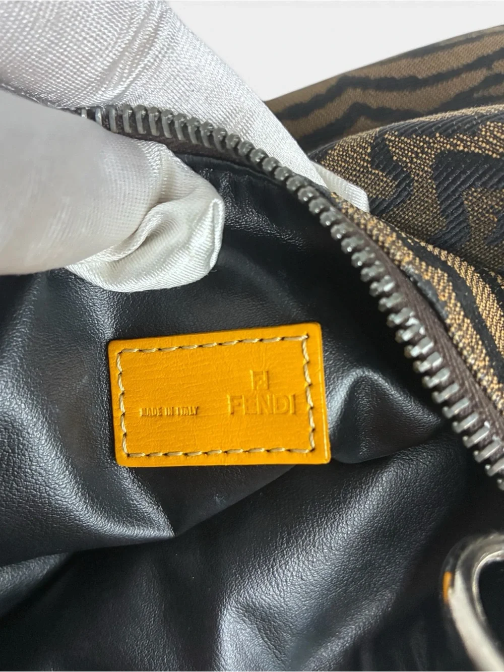 Fendi Zebra Print Jacquard Shoulder Bag – Brown/Black
